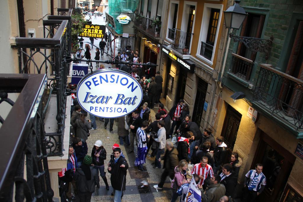 Pension Izar Bat 산세바스티안 외부 사진